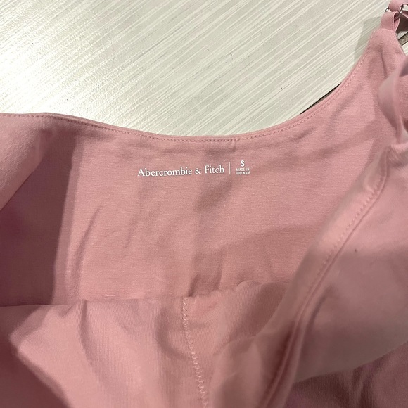 NWT Abercrombie & Fitch Women's Bra-Free 90s Cami Bodysuit - Picture 4 of 5